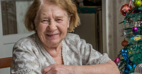 Babcia opowiada, jak wnuk wręczył jej prezent na Dzień Babci i dlaczego się wzruszyła