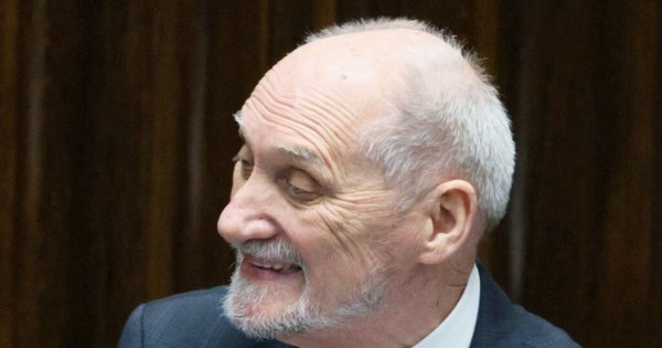 Antoni Macierewicz przeprasza generała. Chodzi o wyrok sprzed 6 lat
