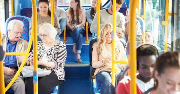 "Dojazd do pracy autobusem to prawdziwa katorga. Ciągle krzyczące dzieci nie dają mi spokoju"