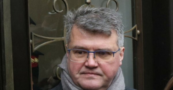 Maciej bez wąsa próbował ośmieszyć inteligentnego Szymonka. Ojojoj chyba coś mu nie wyszło...