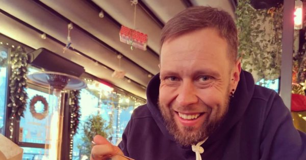 Mateusz Borkowski pokazał się bez koszulki. Tak naprawdę wygląda po zrzuceniu 177 kg!