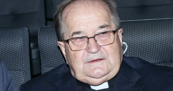 Do świątobliwego Tadzia zapuka komornik? Słynny ksiądz od Maybacha nie chce zwrócić dotacji