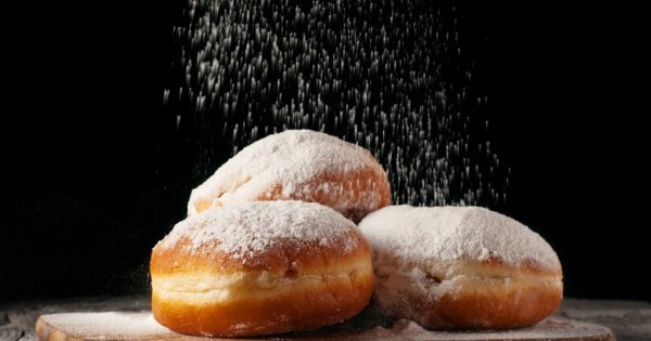 "Zaraz Tłusty Czwartek... Zszokowała mnie cena pączków! Czy one są obsypane złotym pyłem? Kupiłam, ale..."