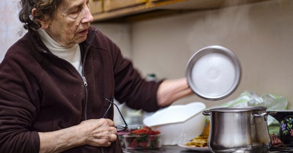 "Narobiłam się po łokcie, a po śniadaniu wielkanocnym wszyscy się zwinęli. Co ja teraz zrobię z tym jedzeniem?"