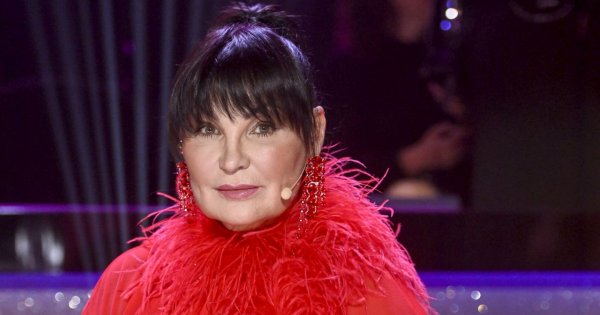 Iwona Pavlović zaliczyła wpadkę w "Tańcu z Gwiazdami"? "Kto ją ubierał?" - grzmią internauci