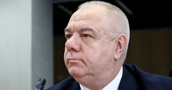 Hojny Jacek wydał 88 milionów zł, a nie 70 na wybory, które się nie odbyły. Są memy!