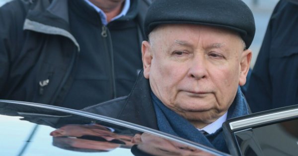 Coś nietypowego dzieje się w pobliżu domu kociarza Jarosława Kaczyńskiego? Zadziwiające słowa jego sąsiadów