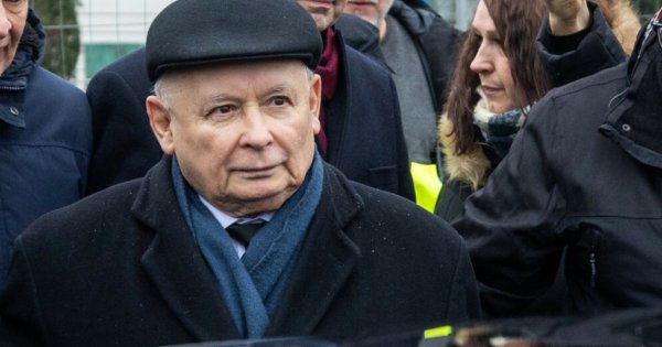 Jarosław Kaczyński zdradził, kogo oblałby wodą w śmigusa-dyngusa. Odpowiedź zaskakuje [wideo]