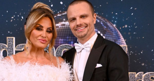 "Taniec z Gwiazdami": Dagmara Kaźmierska zjawiskowa niczym królowa lodu. Telewidzowie zachwyceni [wideo i zdjęcia]