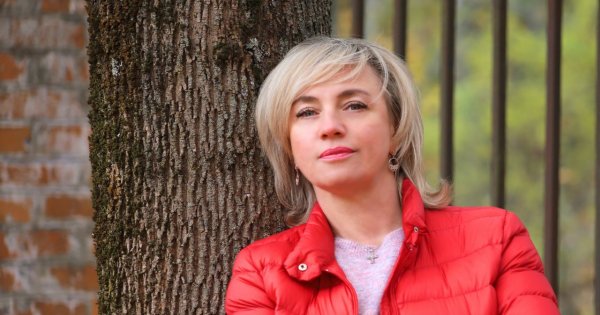 "Jarek po 9 latach małżeństwa znowu zaczął mnie adorować. Co to może znaczyć?"