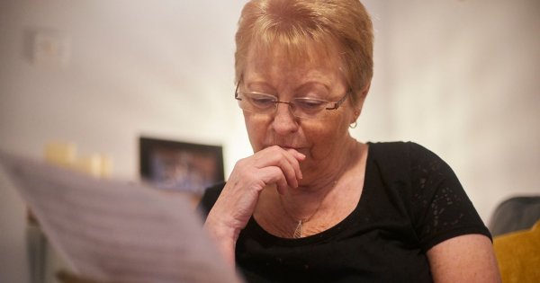 "Porządkowałam rzeczy po zmarłym mężu. Gdy zobaczyłam ten list, mój świat legł w gruzach"