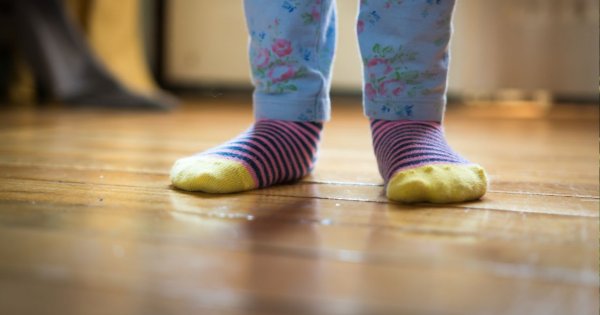 "Dziecko sąsiadów tak tupie mi nad głową, że mam już dość. Sąsiadka w kółko ma tę samą odzywkę"