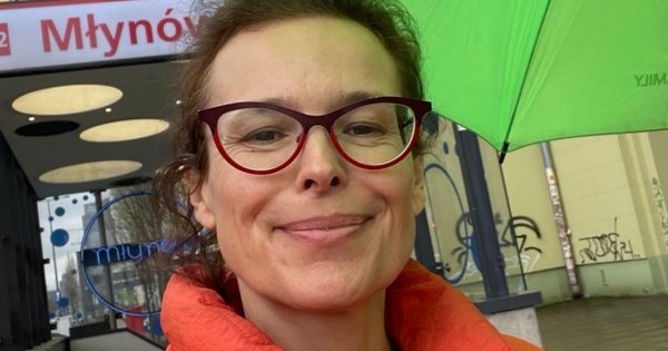 Córka Agnieszki Osieckiej jest w szpitalu. Agata Passent wypowiedziała się o polskiej służbie zdrowia