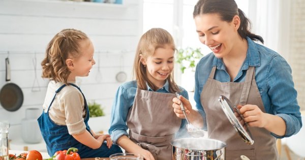 "Siostra chce, żeby kupić jej córce sprzęt kuchenny na komunię. To prezent dla niej czy córki?"