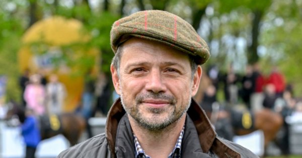 Tak wygląda żona przystojniaka Rafała Trzaskowskiego. Ładniejsza od męża? [Dużo zdjęć]