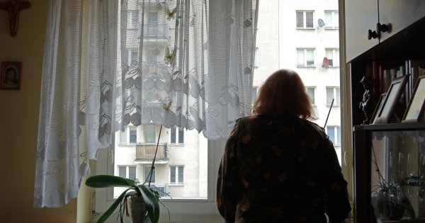 "Udaję schorowaną, żeby dzieci mnie częściej odwiedzały i dzwoniły. Gdy ich nie ma [...]"