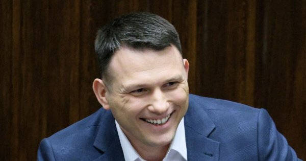 To zdjęcie miało nigdy nie ujrzeć światła dziennego. Szokująca metamorfoza Mentzena