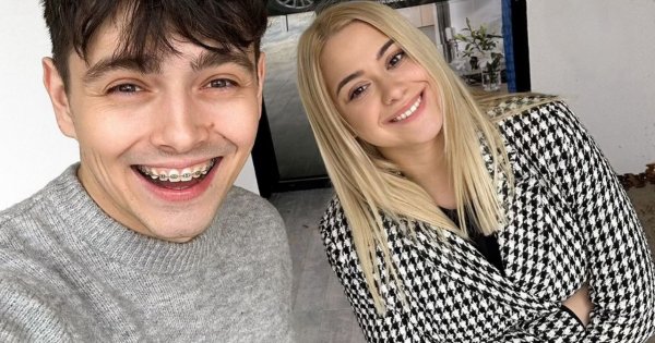 Mieszkania gwiazd: Sylwia i Jan Dąbrowscy przeprowadzają się do nowego domu. Ogród jest bajkowy [zdjęcia]