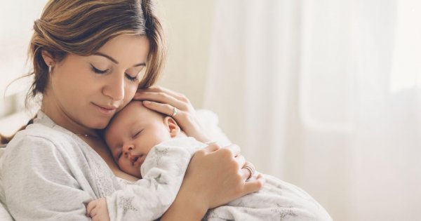 "Dzień po porodzie mąż negatywnie skomentował mój wygląd. Przepraszał milion razy, a ja nadal nie umiem zapomnieć"