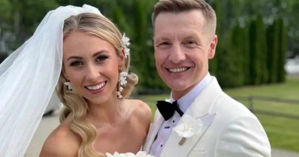 Bracia Mroczek zdradzają szczegóły wesela. Impreza do 6 rano, piękny tort i mnóstwo kwiatów [wideo]