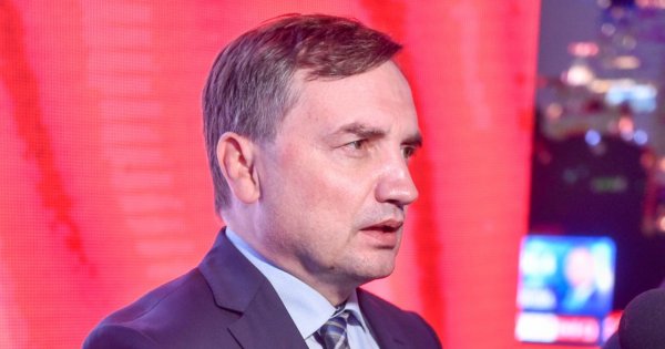 Kulisy ucieczki Zbigniew Ziobry do USA. Ten jeden szczegół jego podróży wprawia w całkowite osłupienie