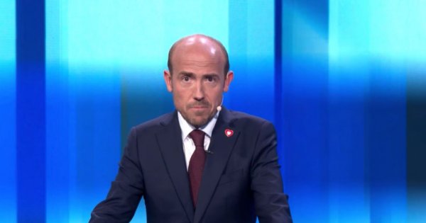 Debata Europy: elokwentny Borys popisał się angielszczyzną. Prowadząca go zgasiła [wideo]
