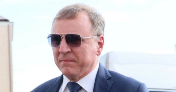 Jacuś z TVP jak na spowiedzi wyznał, dlaczego wziął rozwód z byłą żoną. "Krytyczna ocena roli matki"