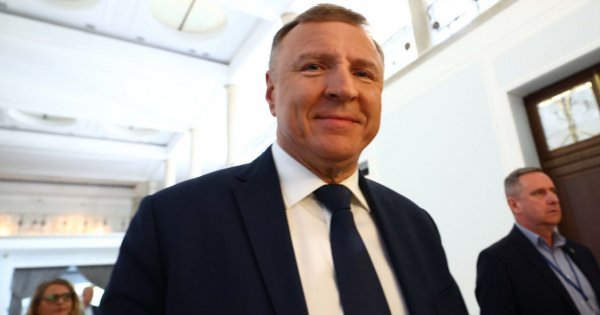 Jacek z TVP nie rozda gazetki promującej jego kandydaturę do Europy. Poczta się sprzeciwiła