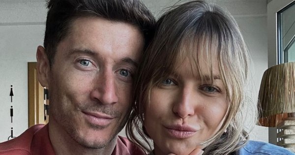 Anna Lewandowska zabrała rodzinę na lody, a sama chapnęła tylko suchego wafelka