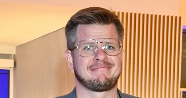 Chajzer rozgadał się o białym proszku na konferencji. Nie chodzi o Vizir. Memy