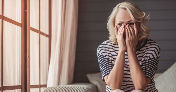 "Mąż wysłał SMS-a do mnie, a nie do kochanki. Tak dowiedziałam się, że prowadzi podwójne życie"