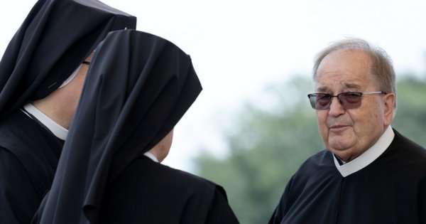 Bogaty Tadeusz ma niskie ceny na swojej stołówce. Jest taniej niż w barze mlecznym