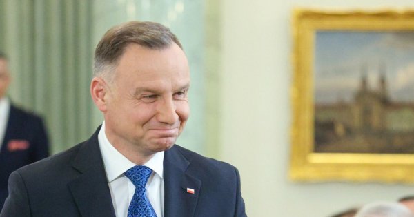 Andrzej ma plan, co chce robić, gdy odda stołek. Pewnie dlatego tak często latał do Francji na igrzyska