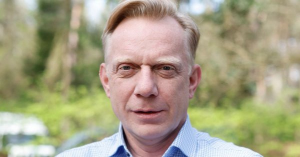 Arkadiusz Janiczek modli się o powrót żony. Codziennie przesiaduje w sanktuarium