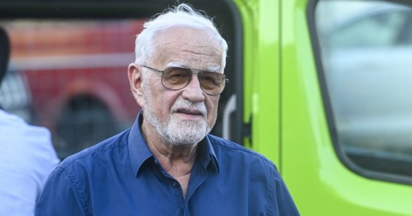 Jan Pietrzak wjechał samochodem w przychodnię. Uszkodził wiatę i budynek