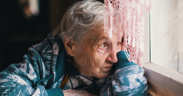 "Krystyna przepisała dom na Marka, a teraz siedzi w domu starców. Mówiłam jej, że tak będzie"