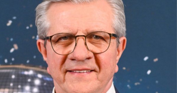 Zygmunt Chajzer pojechał nad morze i nie ugryzł się w język. Zobaczył plażę i natychmiast skrytykował Polaków