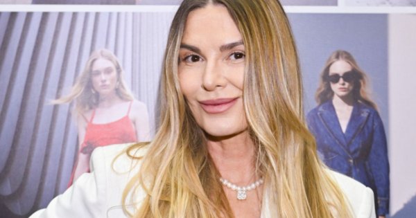 Hanna Lis zadała szyku na evencie modowym. Wskoczyła w biały komplecik i czarne futerko