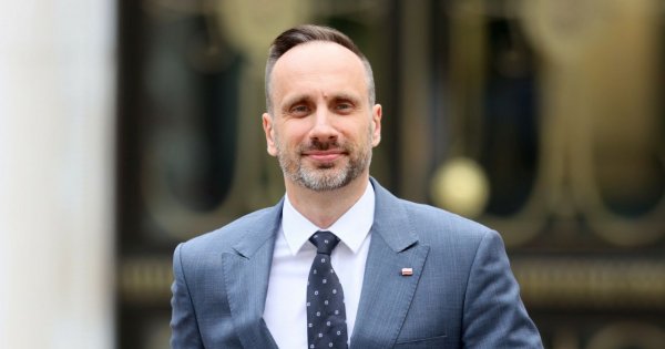 Już po PIS-ie? Janusz Kowalski definitywnie odchodzi z klubu. Powody mogą zaskakiwać!