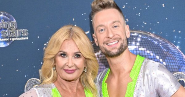 Neonowa Majka Jeżowska w "Tańcu z Gwiazdami". 64-latka odsłoniła zgrabne nogi w kusej kiecce