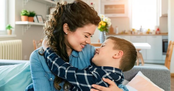 "Przyprowadziłam do przedszkola kaszlącego syna. Wyproszono nas. A ja muszę do pracy"