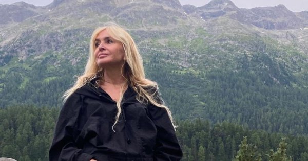 Monika Olejnik z dekoltem do pępka na festiwalu w Wenecji