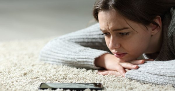 "Wzięłam ślub w osiemnastkę i zostałam macochą. Mama tego nie akceptuje"