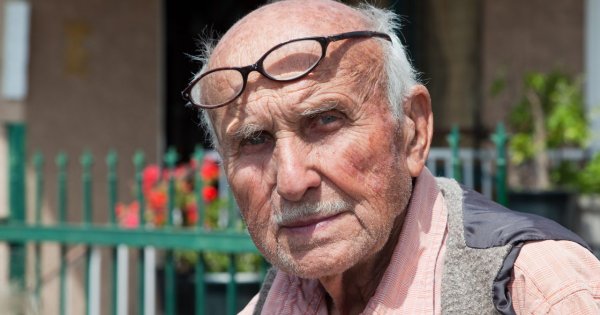 "Tata skończył 80 lat i schował prawko do szuflady. Stwierdził, że czas odpuścić"