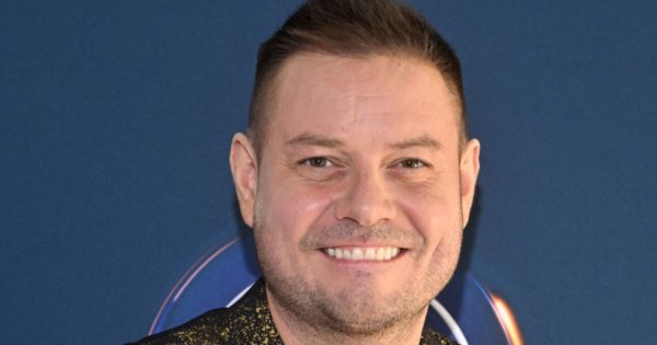 Bartek Wrona rezygnuje z udziału w programie "Twoja Twarz Brzmi Znajomo". Jest oficjalne oświadczenie w tej sprawie