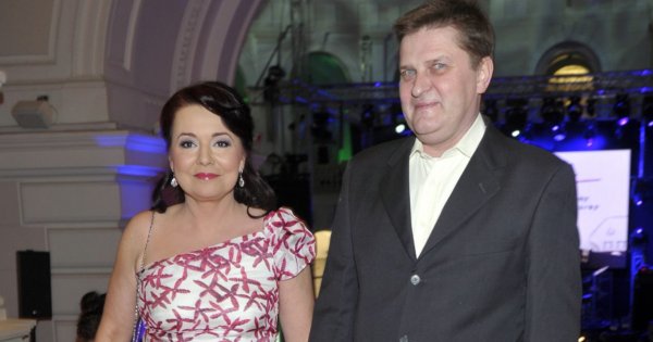 Danuta jest mężatką od ponad 30 lat. Przyjęła oświadczyny po trzech tygodniach znajomości