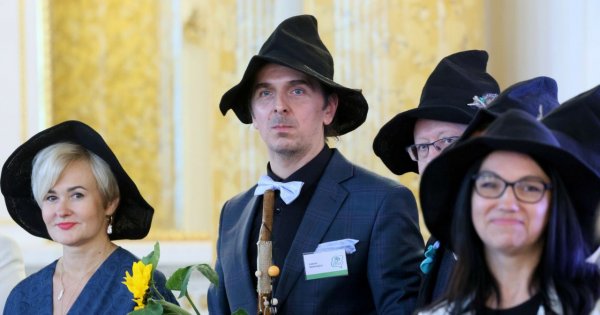 Nauczycielem Roku 2024 został spec od kształcenia techników eksploatacji portów i terminali