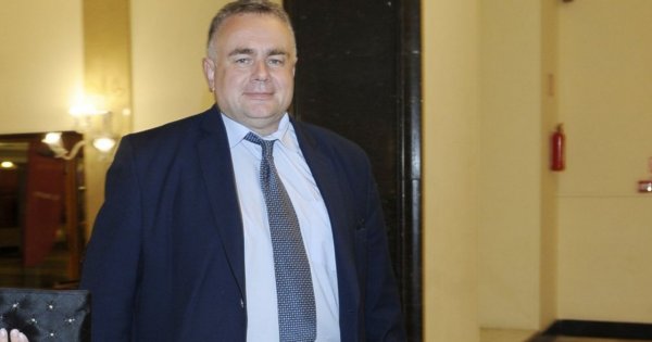 Tomasz Sakiewicz pilnie prosi widzów o pieniądze. Cel nowej zbiórki dla Republiki wbija w fotel