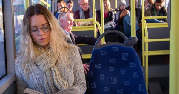 "Nie wstałam w autobusie, bo czułam się źle. Skończyło się awanturą"