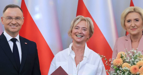Agata i Andrzej podsumowali dożynki. First lejdi wskoczyła w różową garsonkę